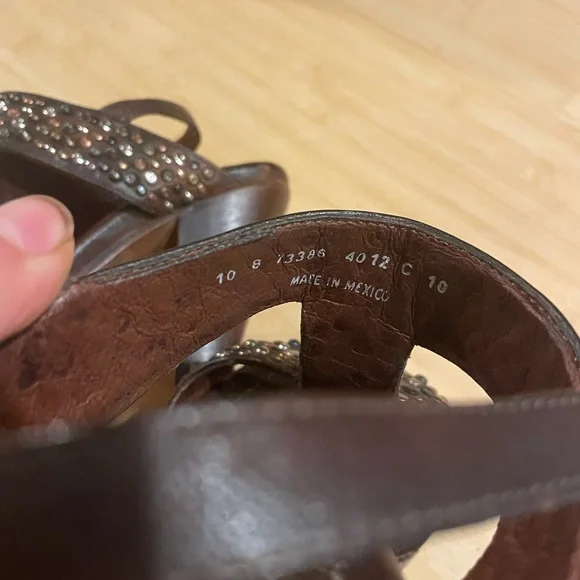 FRYE JEWEL STUDDED HIGH HEEL LEATHER SANDALS Sz 10 - Picture 4 of 5